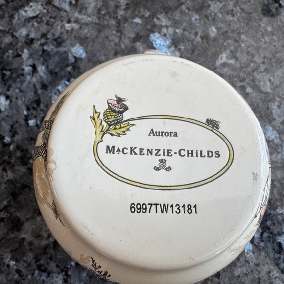 20 plus shipping via paypal G&S  Very Rare MACKENZIE -CHILDS  Aurora  Cream Pitcher Retired Farm Barn Cows Enamel